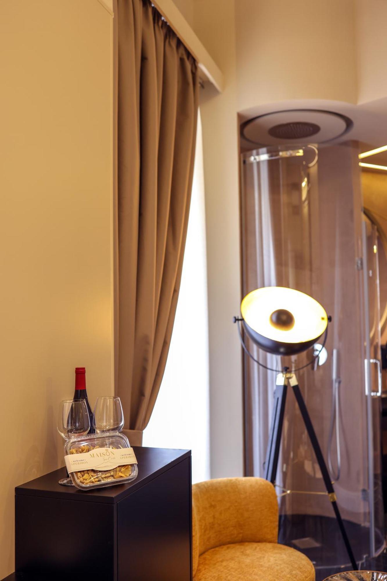 Maison San Carlo Luxury Suites Napoli Eksteriør billede