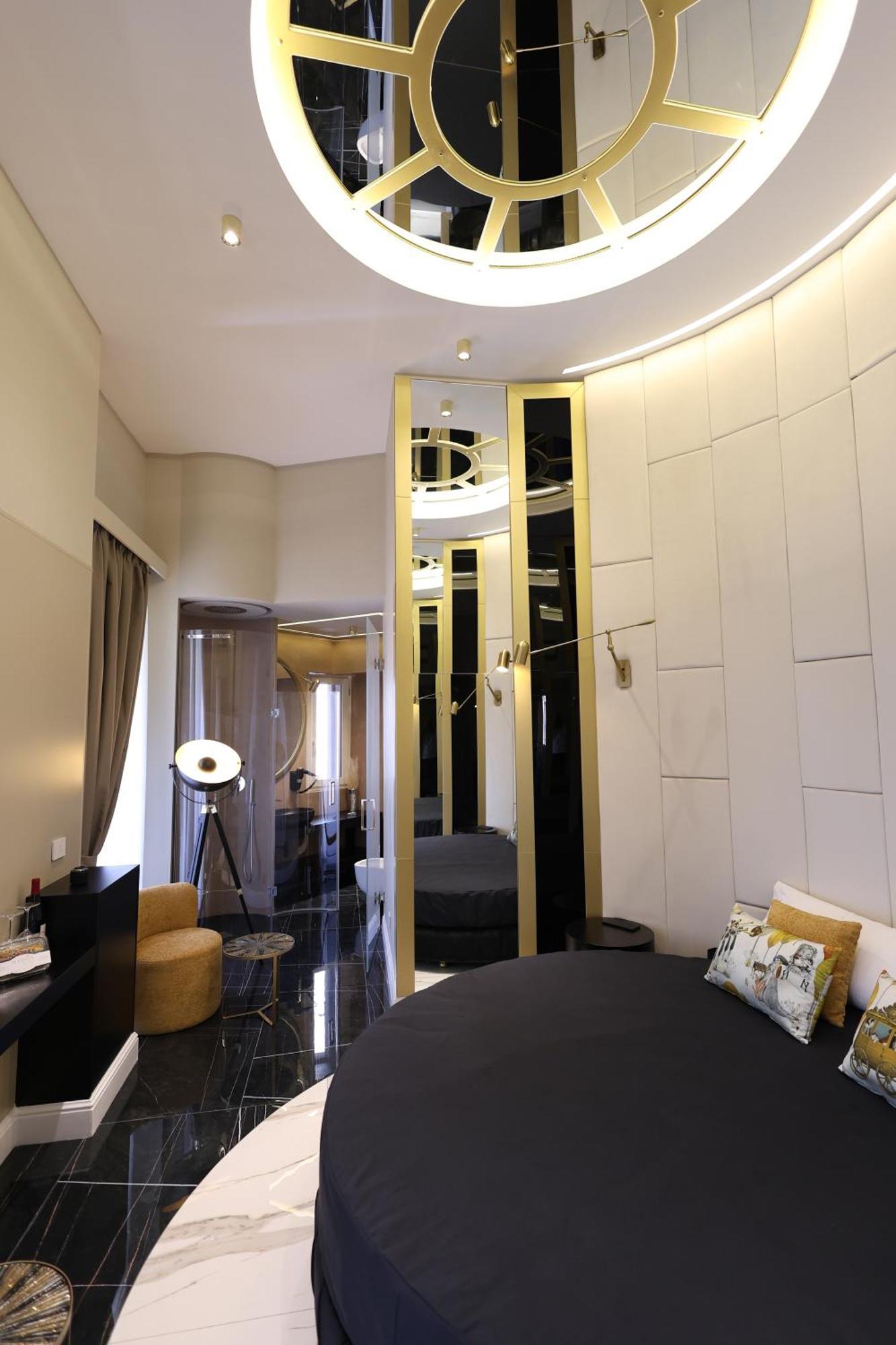 Maison San Carlo Luxury Suites Napoli Eksteriør billede