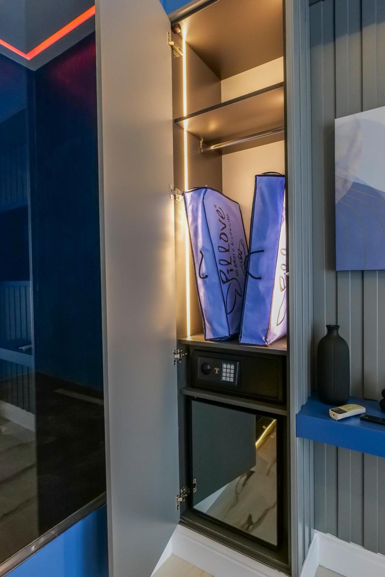 Maison San Carlo Luxury Suites Napoli Eksteriør billede